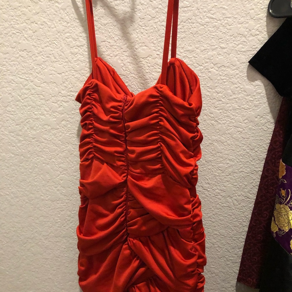 Dress - Picture 5 of 5
